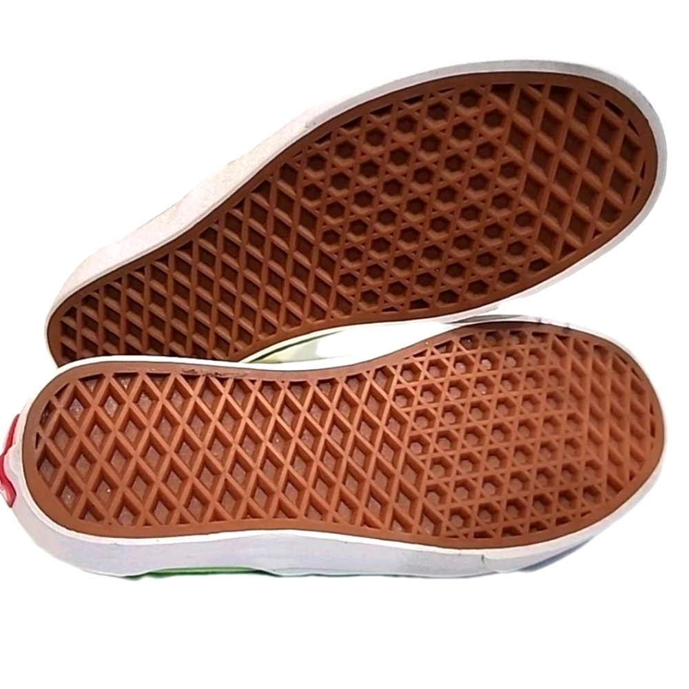 Vans Classic Slip On Canvas Sneakers Shoes Gecko Neon GreenSize 5 Men, 6.5 Women - Picture 7 of 9